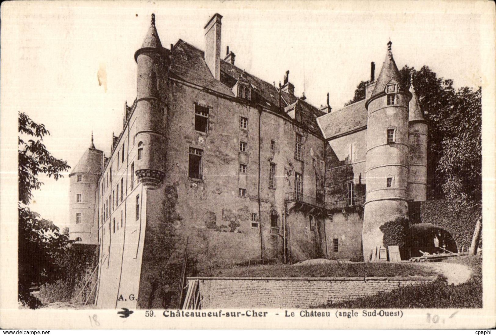 Chateauneuf sur Cher - Le Chateau - CPA
