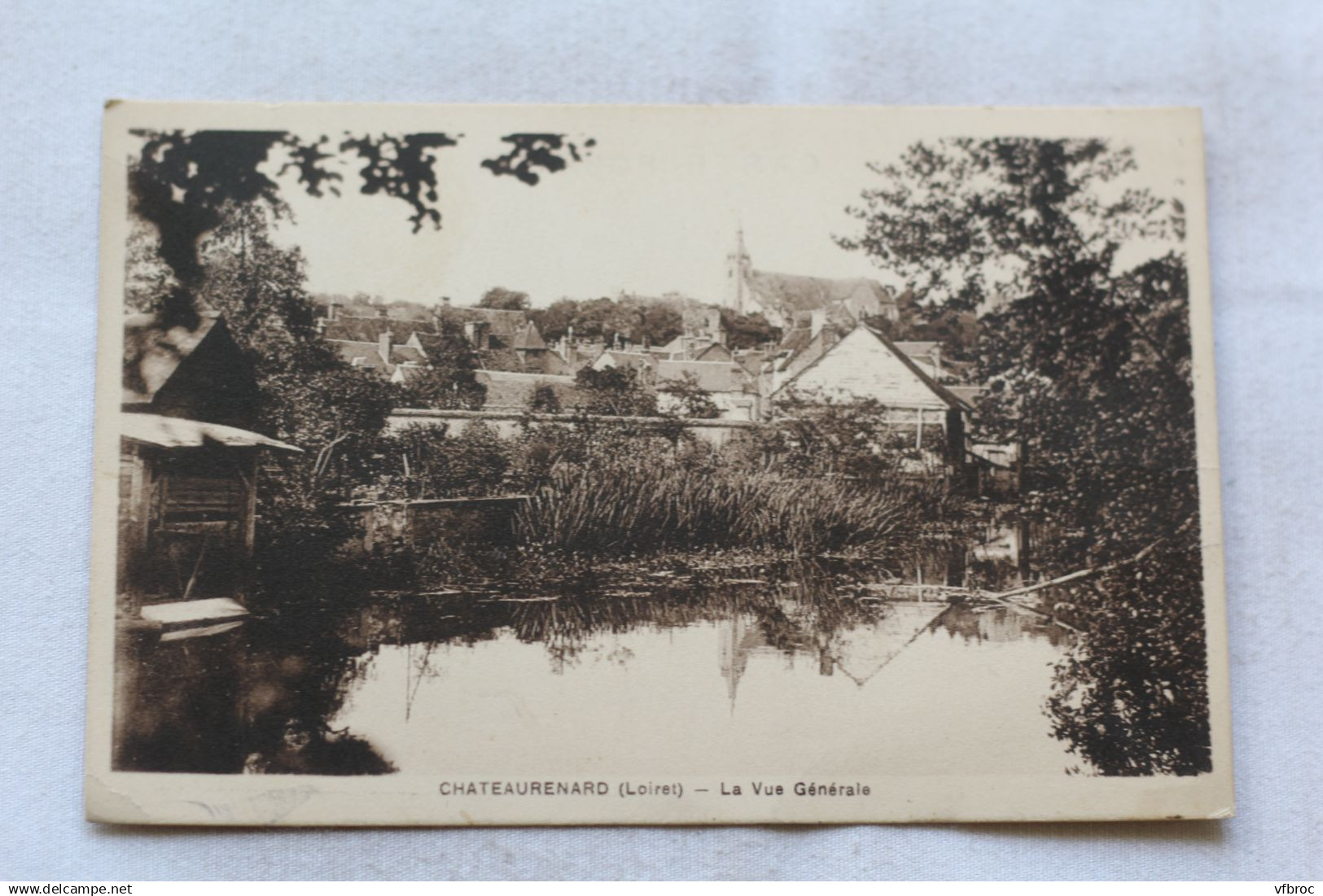 Chateaurenard, la vue générale, Loiret 45