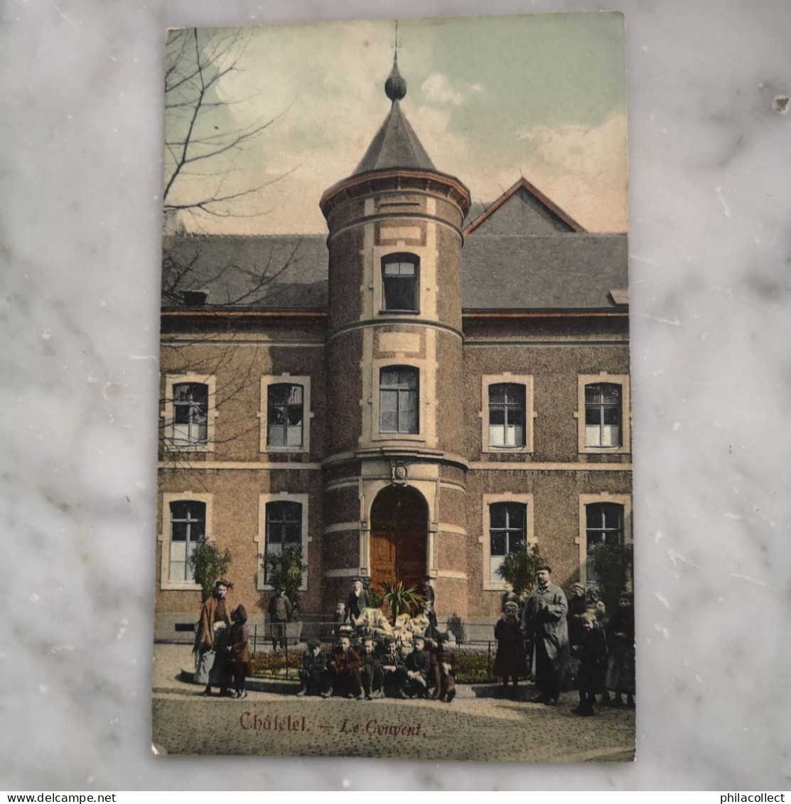 Chatelet // Le Couvent (color - veel Volk) 19??