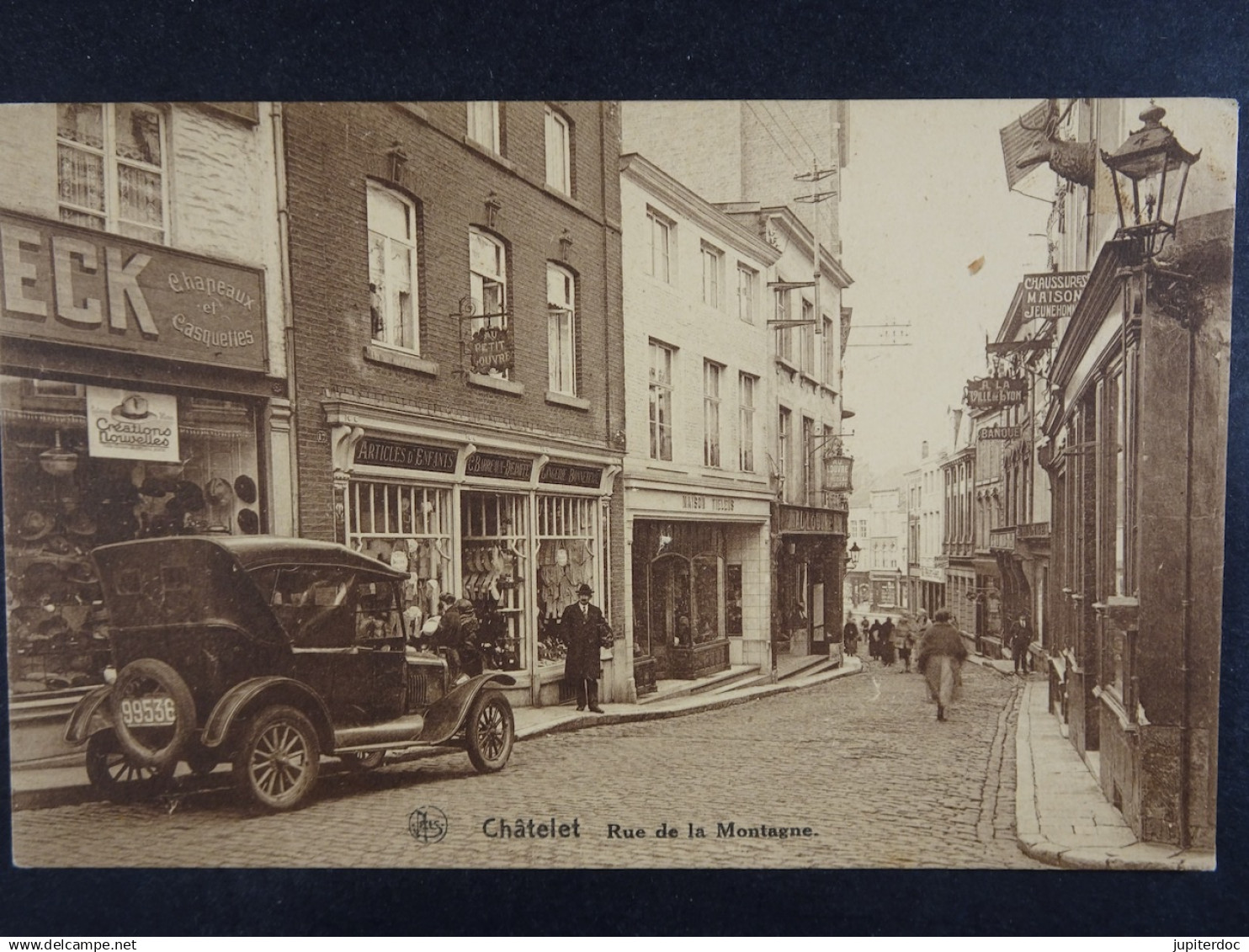 Châtelet Rue de la Montagne (automobile)