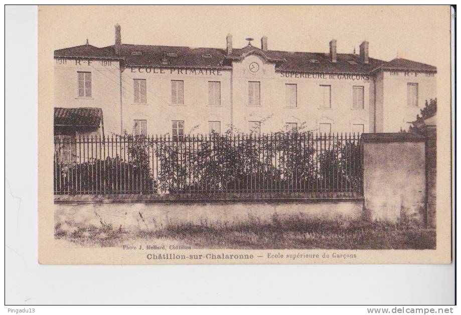 Châtillon sur Chalaronne Ecole de garçons