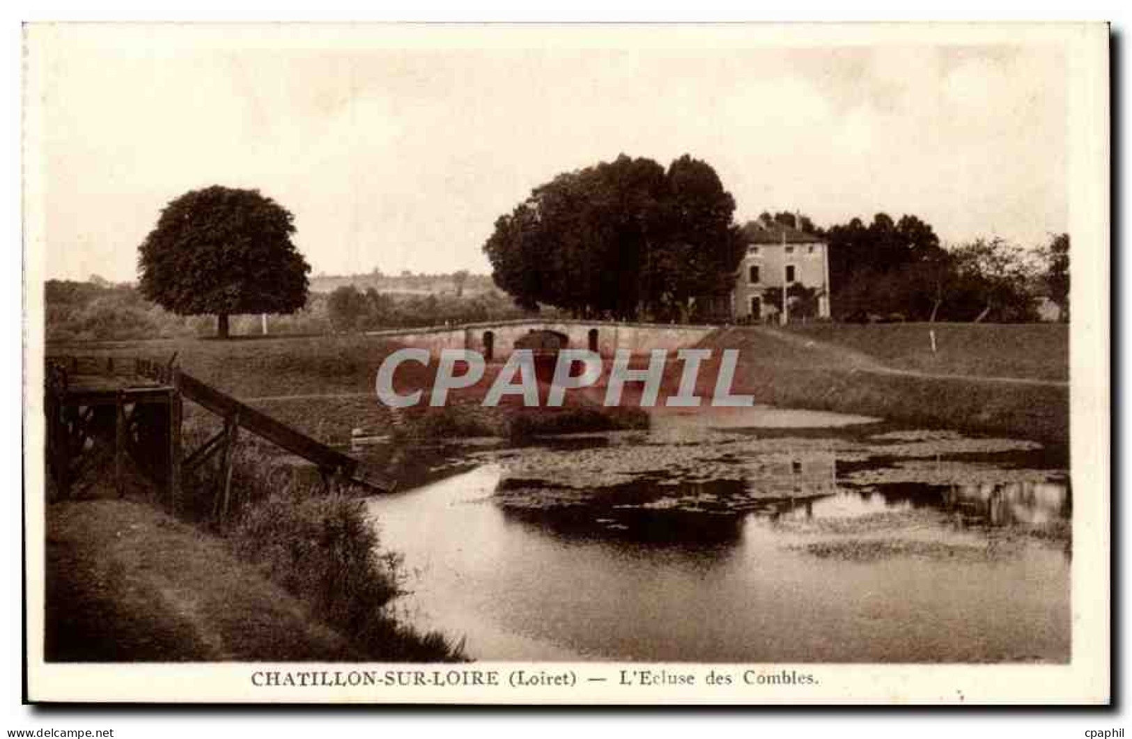 Chatillon sur Loire CPA L'ecluse des Combles