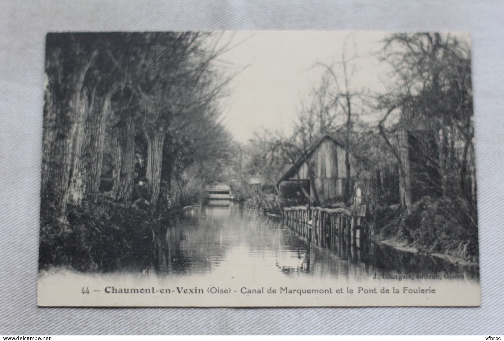Chaumont en Vexin, canal de Marquemont et le pont de la Foulerie, Oise 60