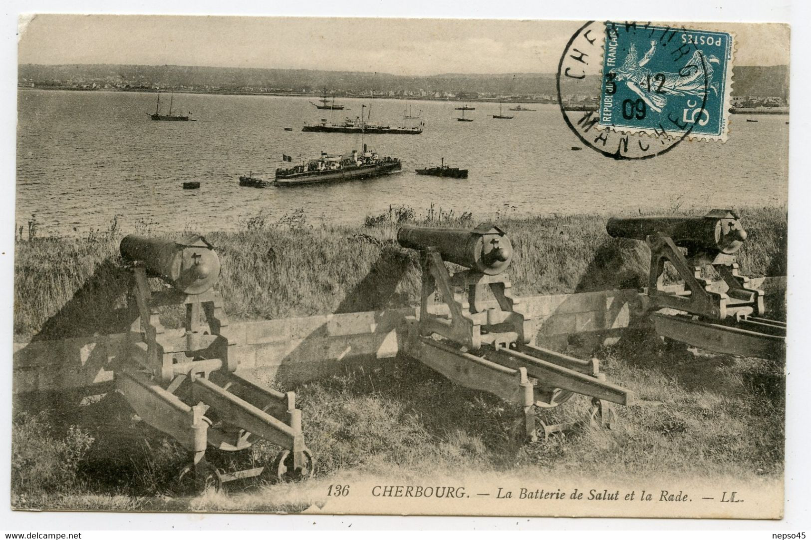 Cherbourg La Batterie de Salut et la Rade