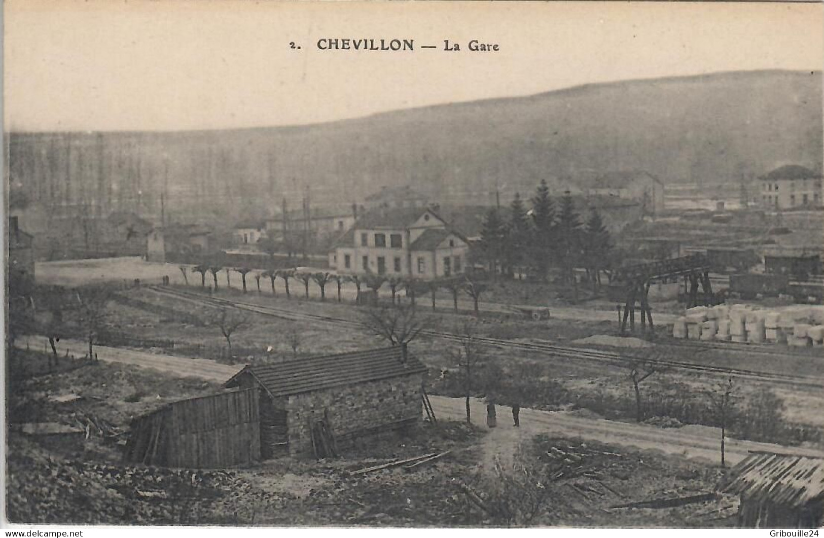 CHEVILLON   LA GARE