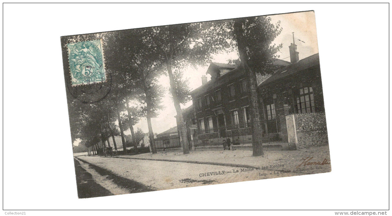 CHEVILLY LARUE ..... LA MAIRIE ET LES ECOLES