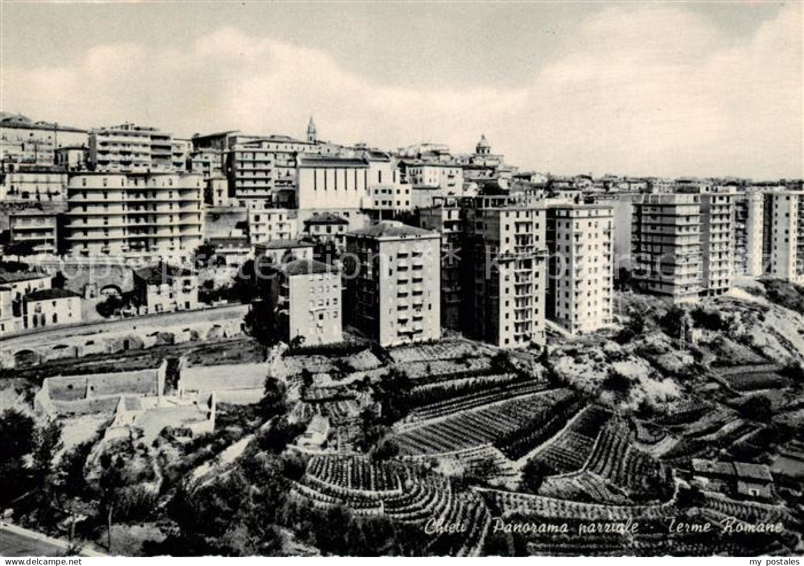 Chieti Abruzzo IT Teilansicht Roemische Thermen