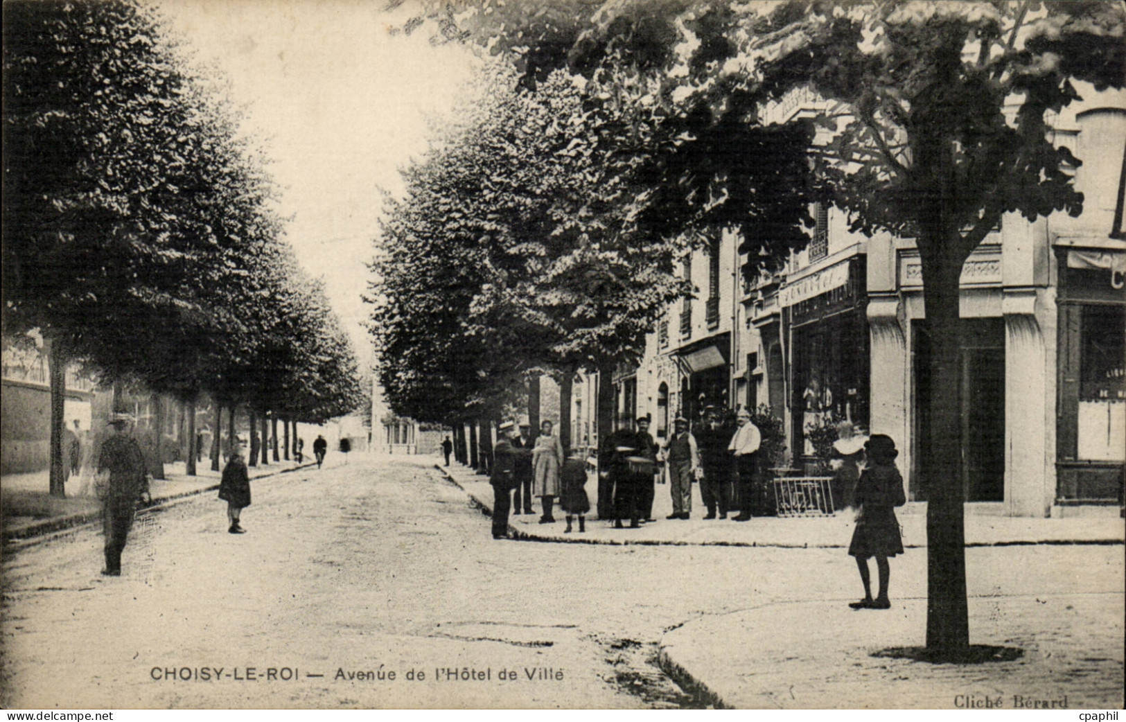 Choisy le Roi CPA Avenue de l'hotel de ville