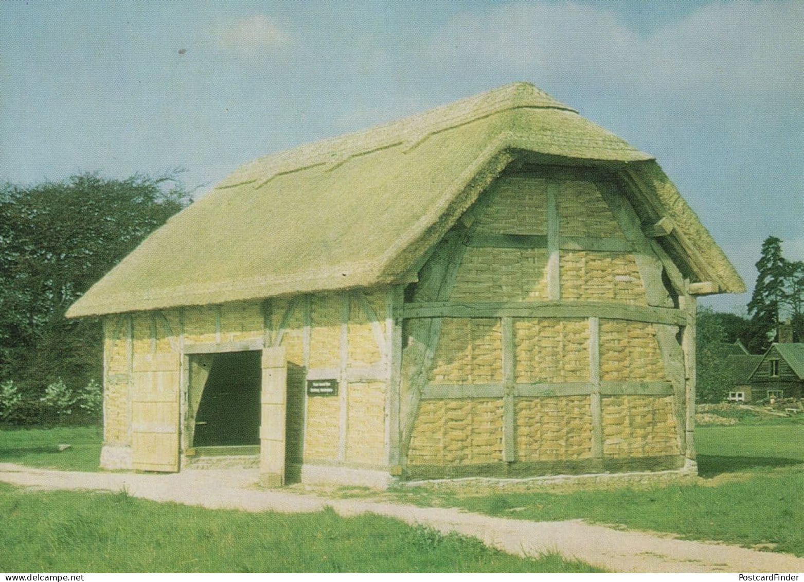 Cholstrey Farm House Herefordshire Crucked Barn Postcard