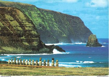 [-5%] CHILI - Rapa Nui Isla de Pascua - Hermosa vista de la caleta Hanga Hotuiti - Carte postale grand format moderne