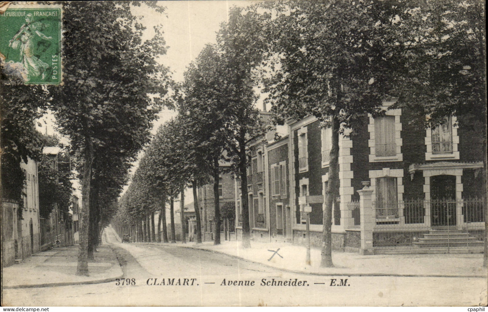 Clamart CPA Avenue Schneider