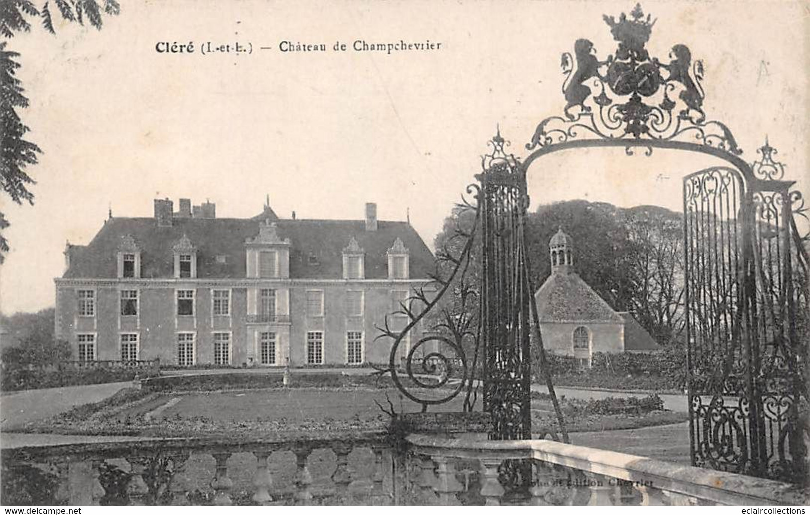 Cléré-les-Pins    37          Le Château de Champchevrier         (voir scan)