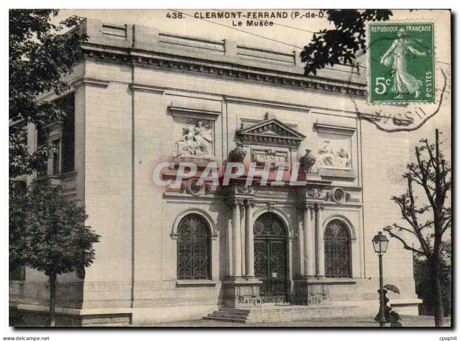 Clermont Ferrand CPA Le musee