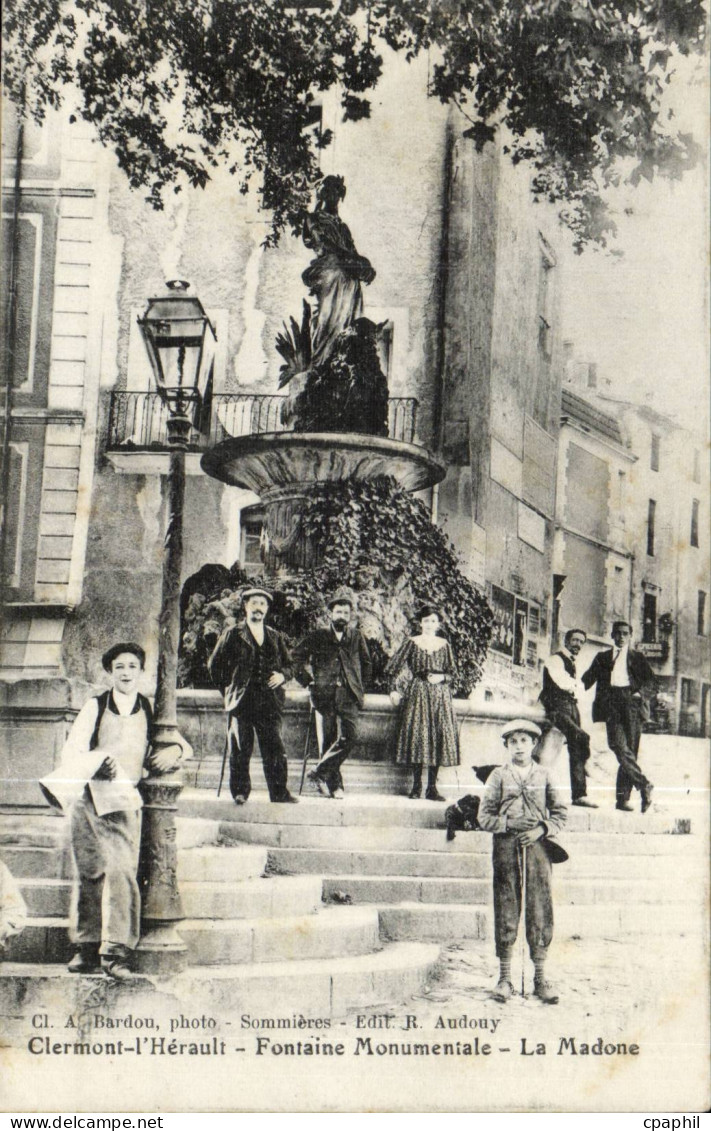 Clermont l'herault CPA Fontaine monumentale La Madone