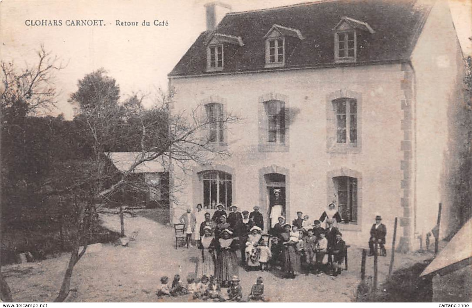 CLOHARS CARNOET - Retour du café