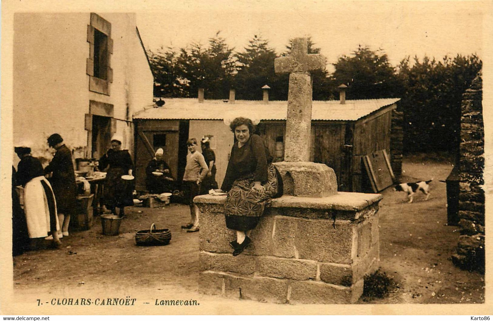 clohars carnoët * village hameau quartier Lannevain * villageois coiffe