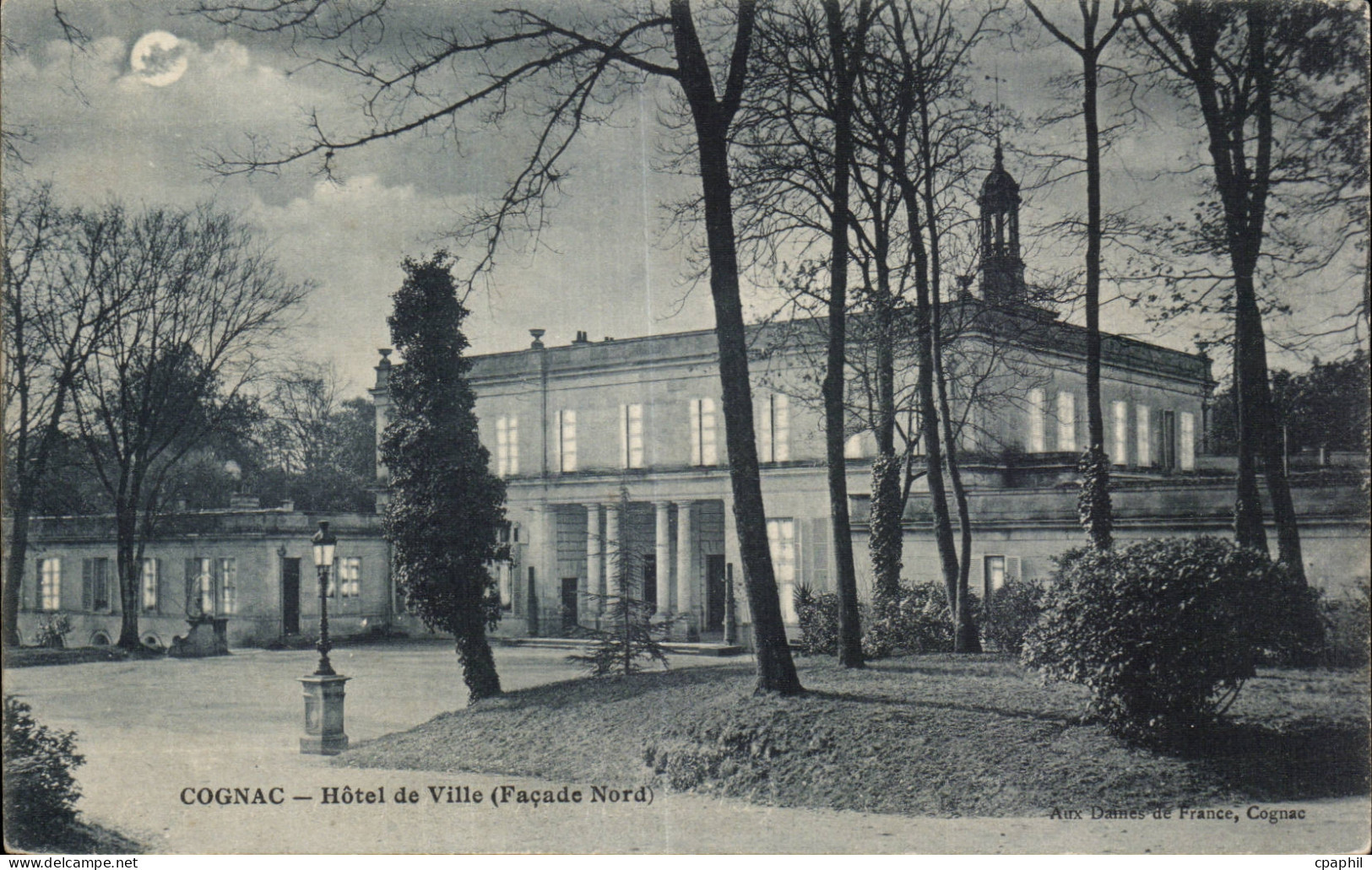 Cognac - Hotel de Ville - CPA