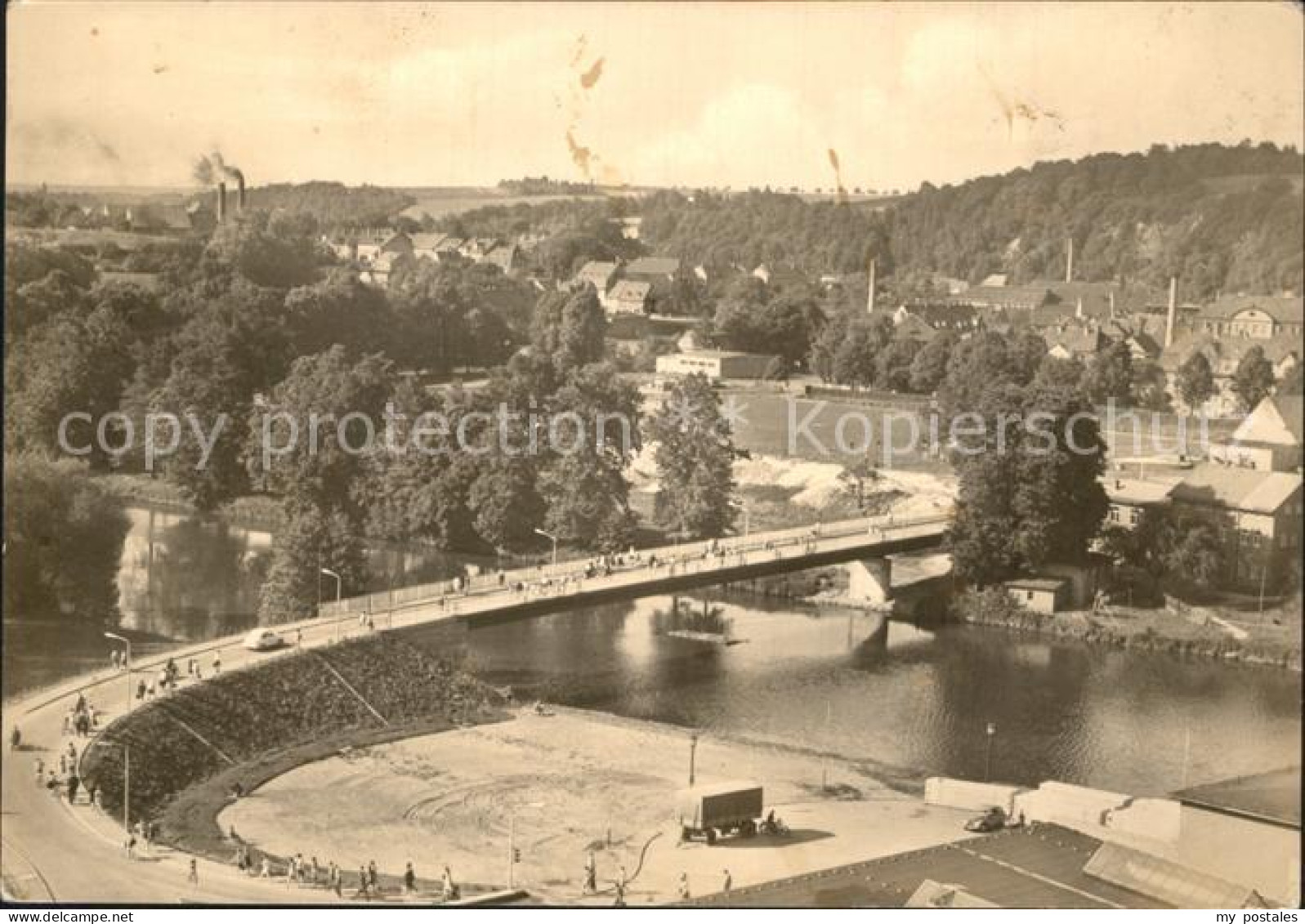 Colditz Bruecke 20. Jahrestag  der DDR