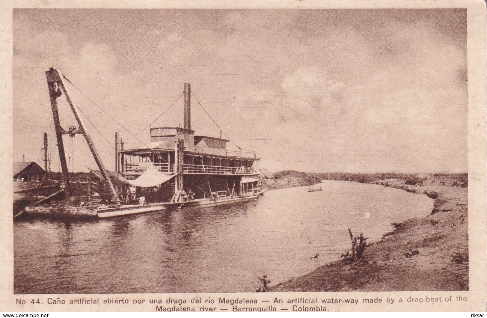 COLOMBIE(RIO MAGDALENA) DRAGUE