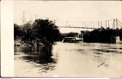 Photo CPA Girardot Kolumbien, Eisenbahnbrücke