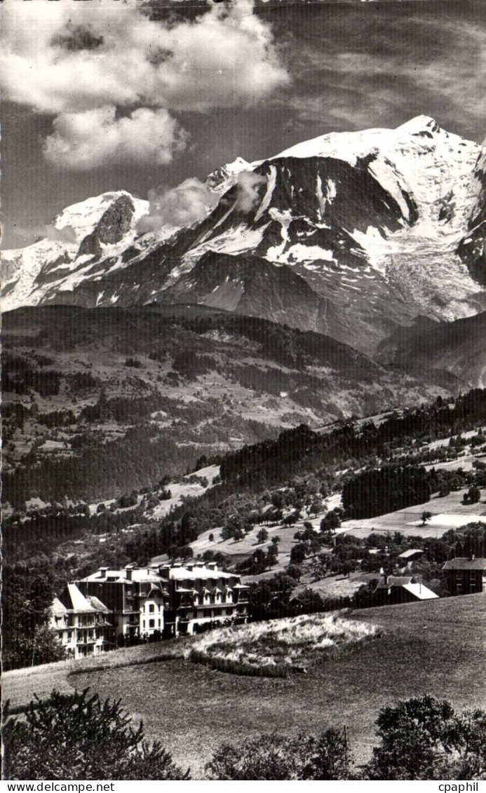 Combloux - La Residence et le Mont Blanc - CPA