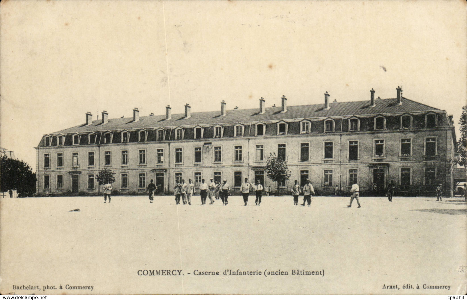 Commercy - Caserne d'Infanterie - CPA