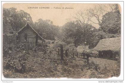 CPA GRANDE COMORE - PAILLOTES DE PLANTEURS