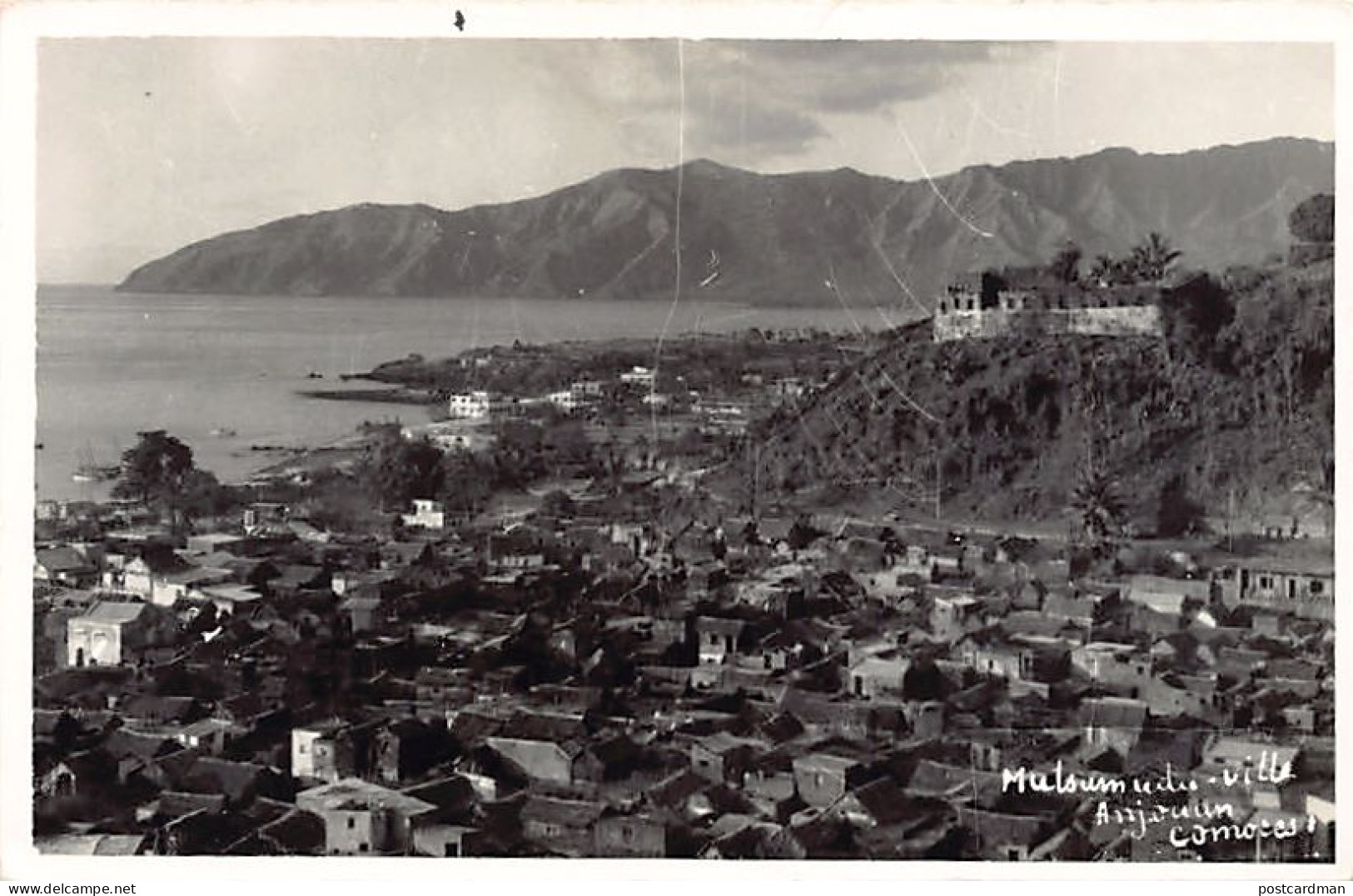 Comores - ANJOUAN - Vue de Mutsamudu - CARTE PHOTO - Ed. inconnu