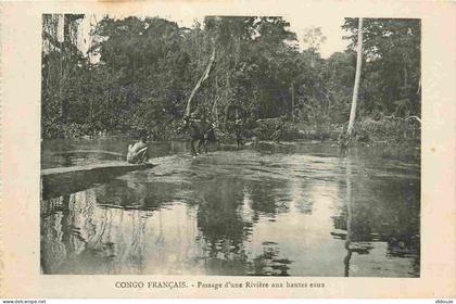 Carte Postale Ancienne - Congo - Congo Français - Passage d'une rivière aux hautes eaux - Animée - CPA - Voir Scans Rect