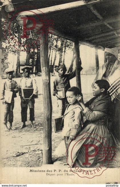 CONGO. MISSIONS DES P.P. DU SAINT-ESPRIT: Départ pour l' école
