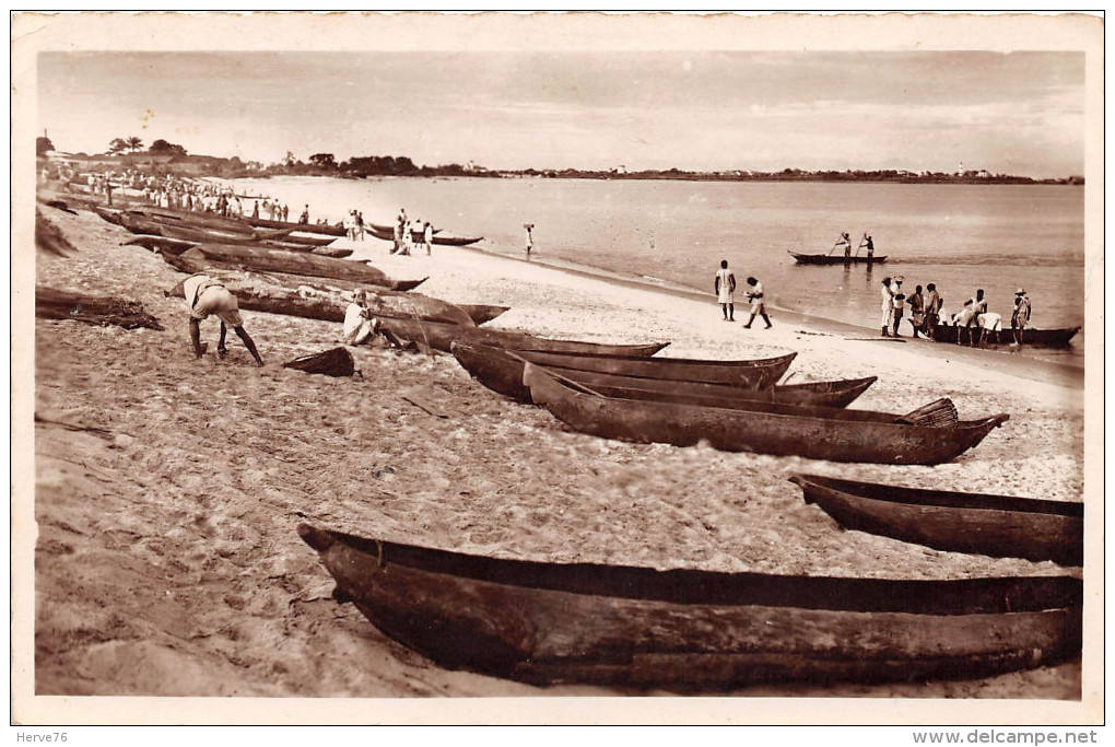 CONGO - POINTE NOIRE - pirogue de pêche - CPSM