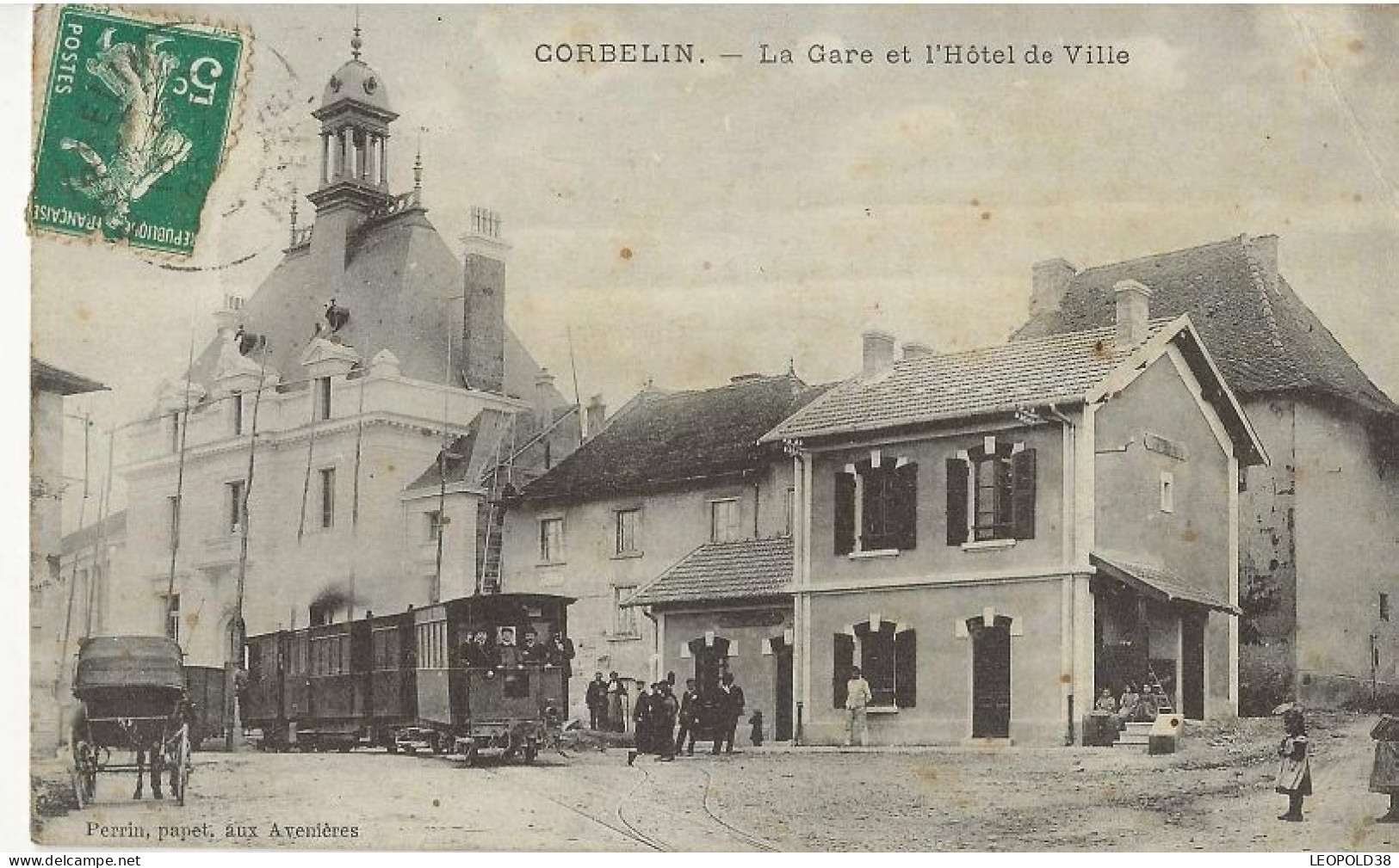 CORBELIN La Gare