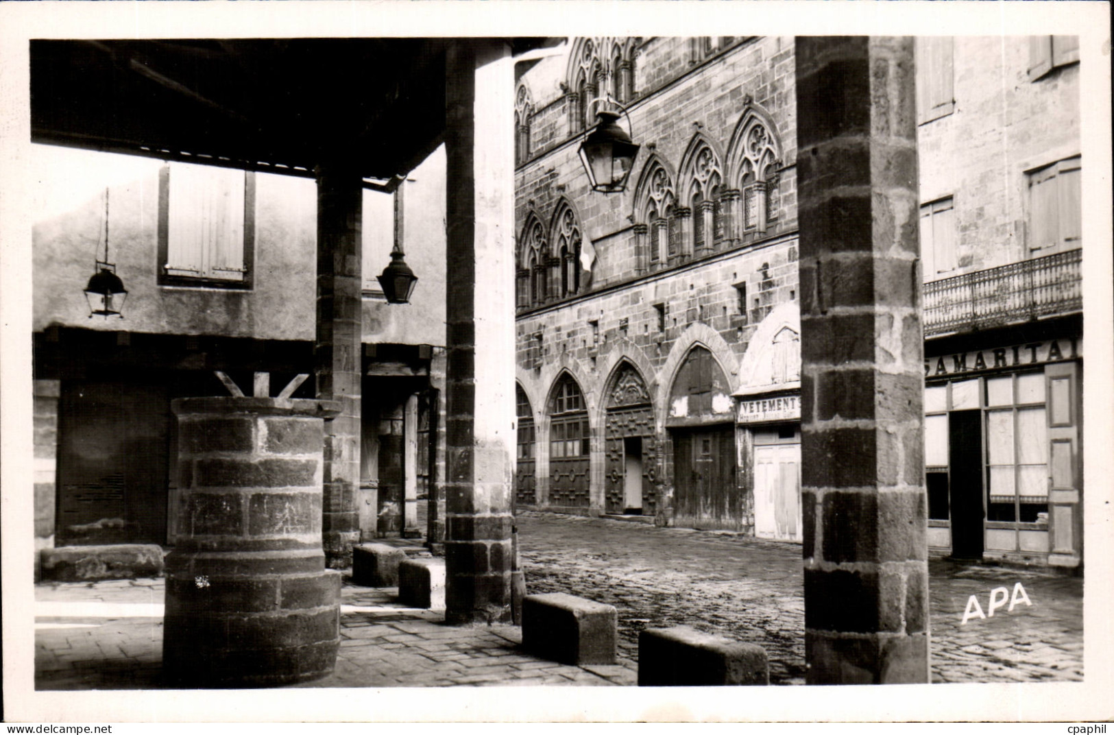 Cordes - Puits de la Halle - CPA