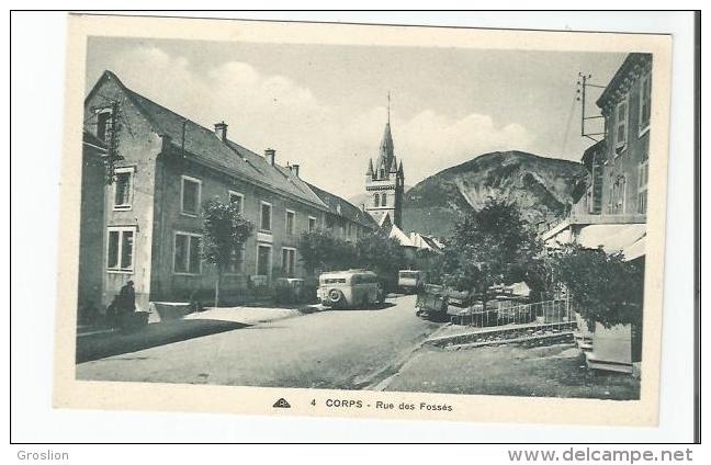 CORPS 4 RUE DES FOSSES (AUTOBUS )