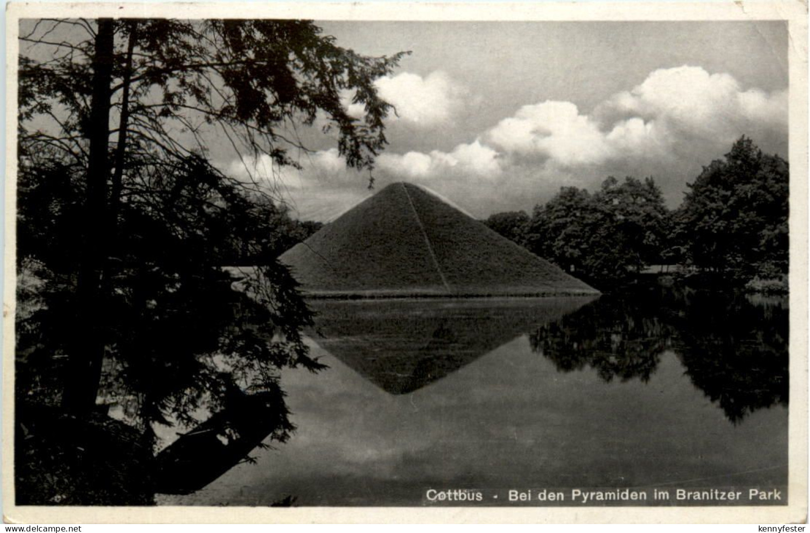 Cottbus, Bei den Pyramiden im Branitzer Park