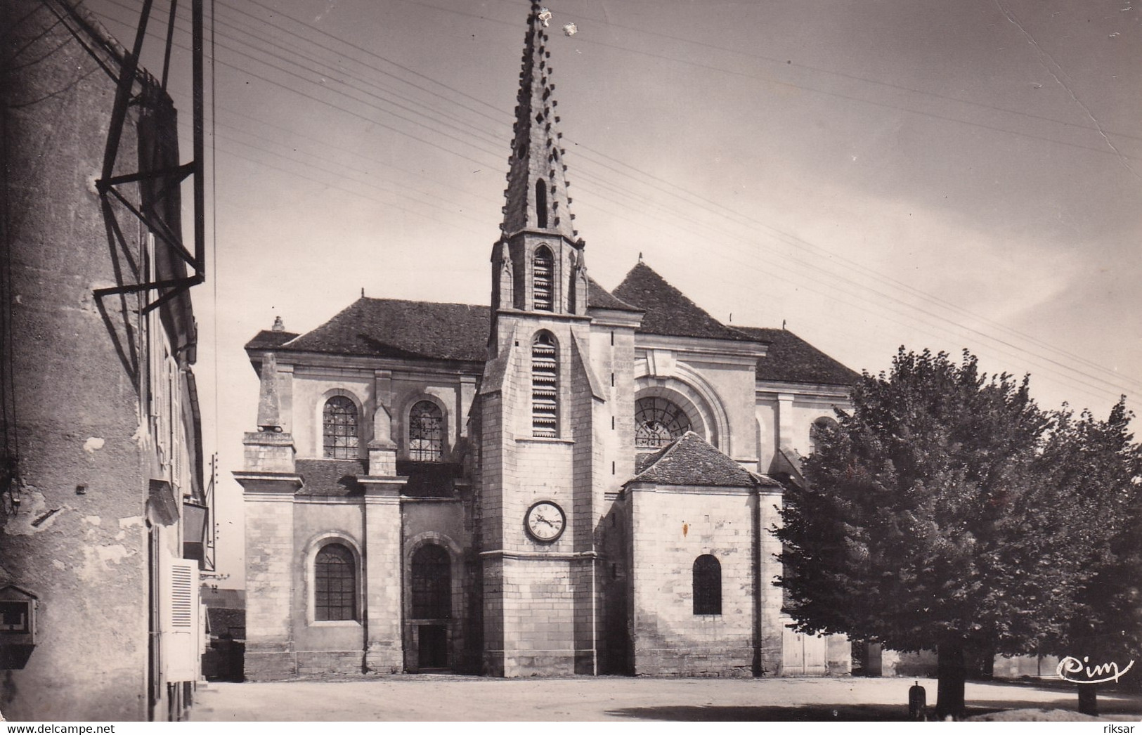 COULANGES LA VINEUSE