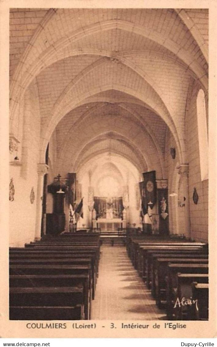 COULMIERS - Intérieur de l'Eglise - très bon état