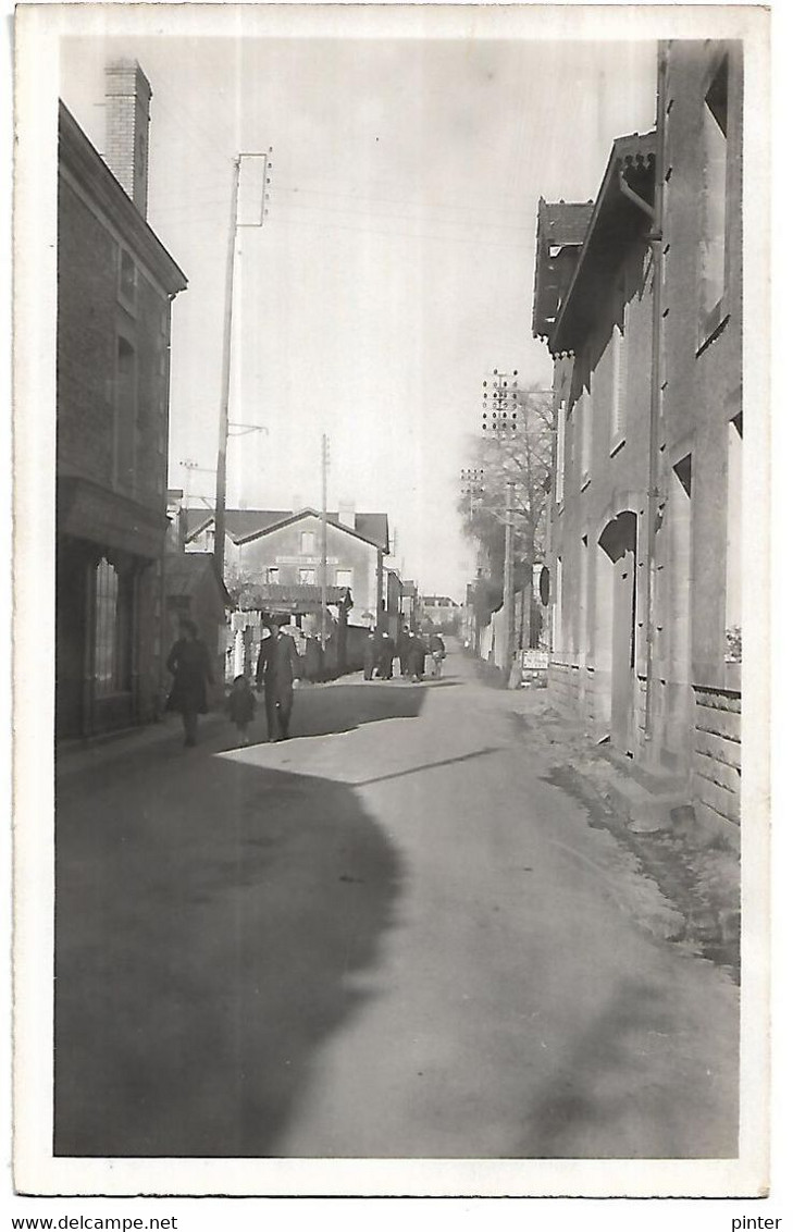 COULONGES SUR L'AUTIZE - Rue de Parthenay