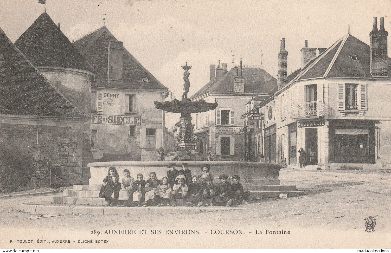 Courson-les-Carrières (89 - Yonne )  La Fontaine