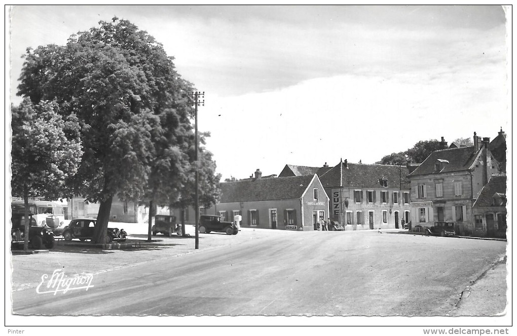 COURSON LES CARRIERES - Route de Clamecy