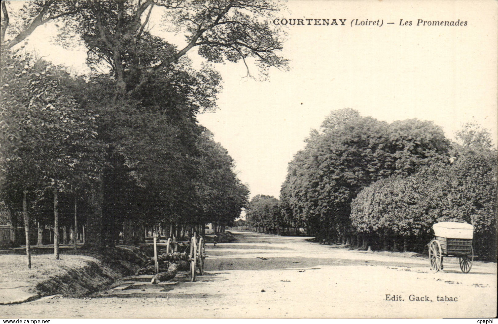 Courtenay CPA Les promenades