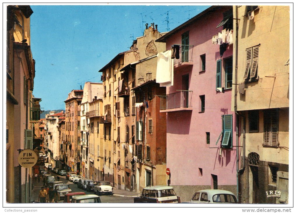 CP, 06, NICE, Une rue du Vieux Nice, Vierge