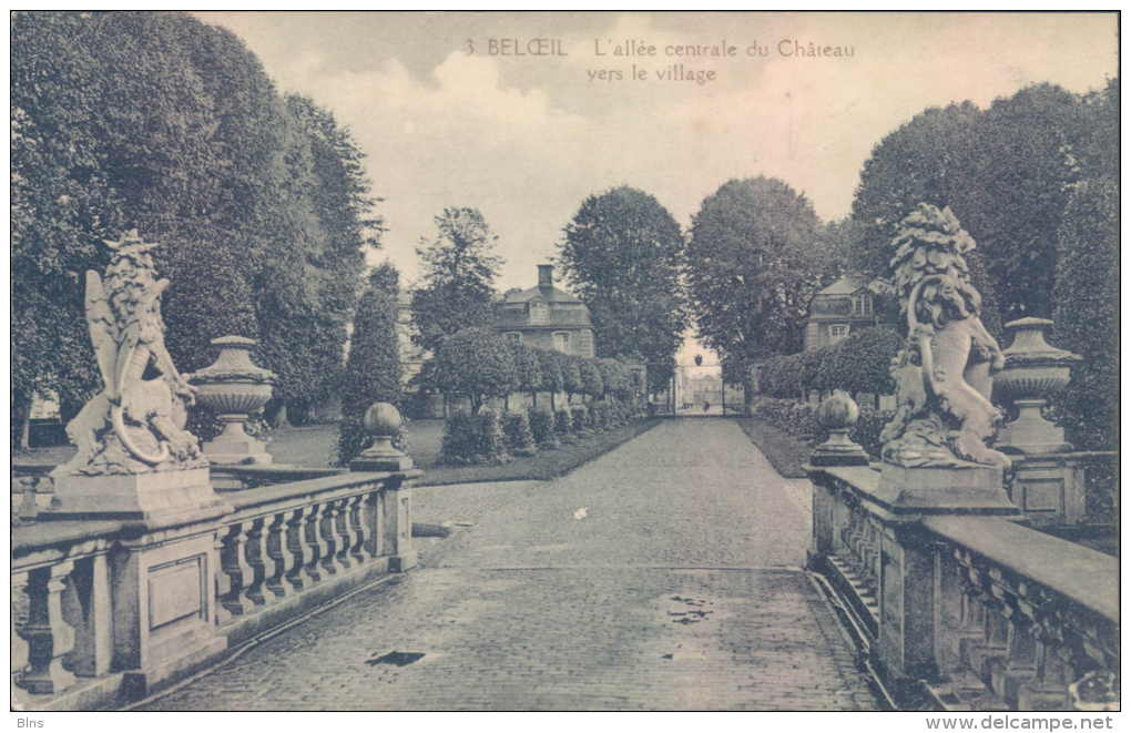 CP Château Beloeil L'allée centrale