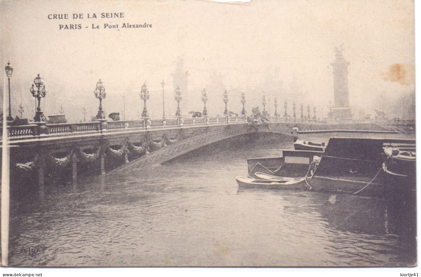 CP - Paris - Crue de la Seine - Le Pont Alexandre