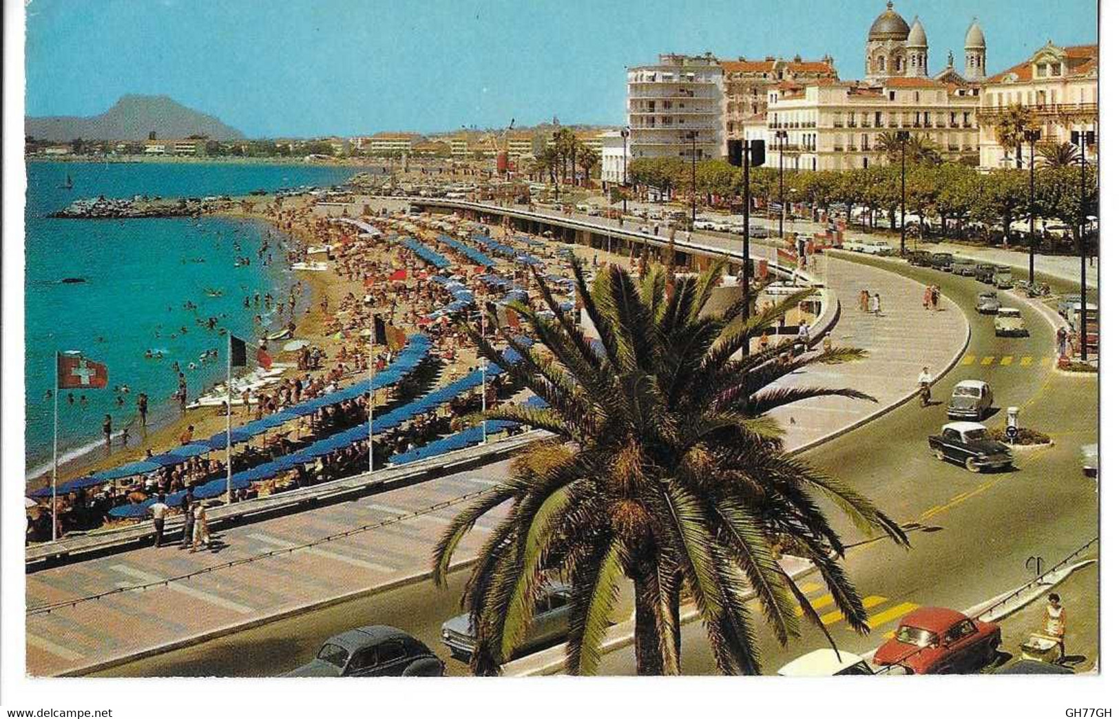 CP SAINT-RAPHAEL -circulée/timbrée 1975