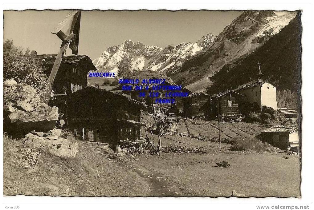 cp SUISSE EISTEN im LOTSCHENTAL Montagne , chalets, église