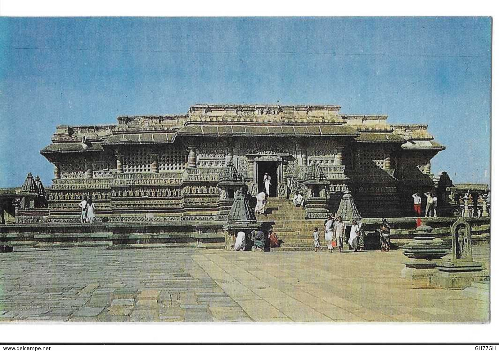 CP THAILANDE -main temple belur