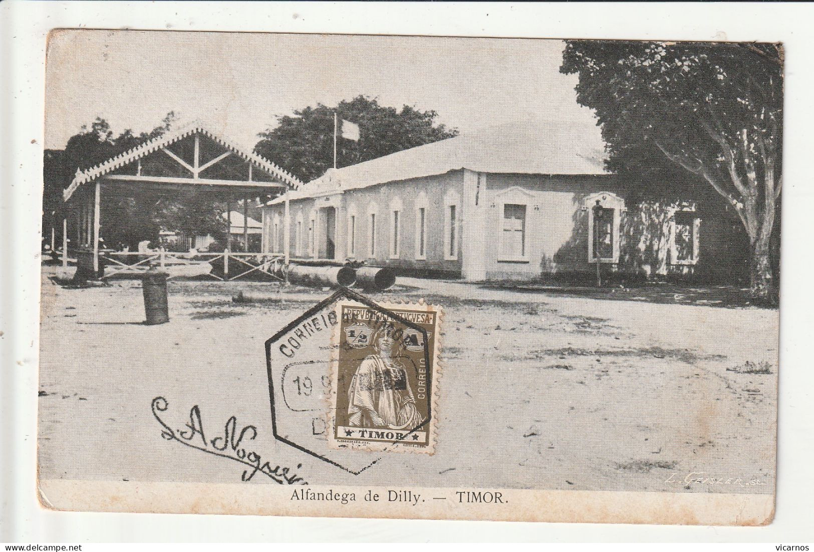 CP  TIMOR Alfandega de Dilly