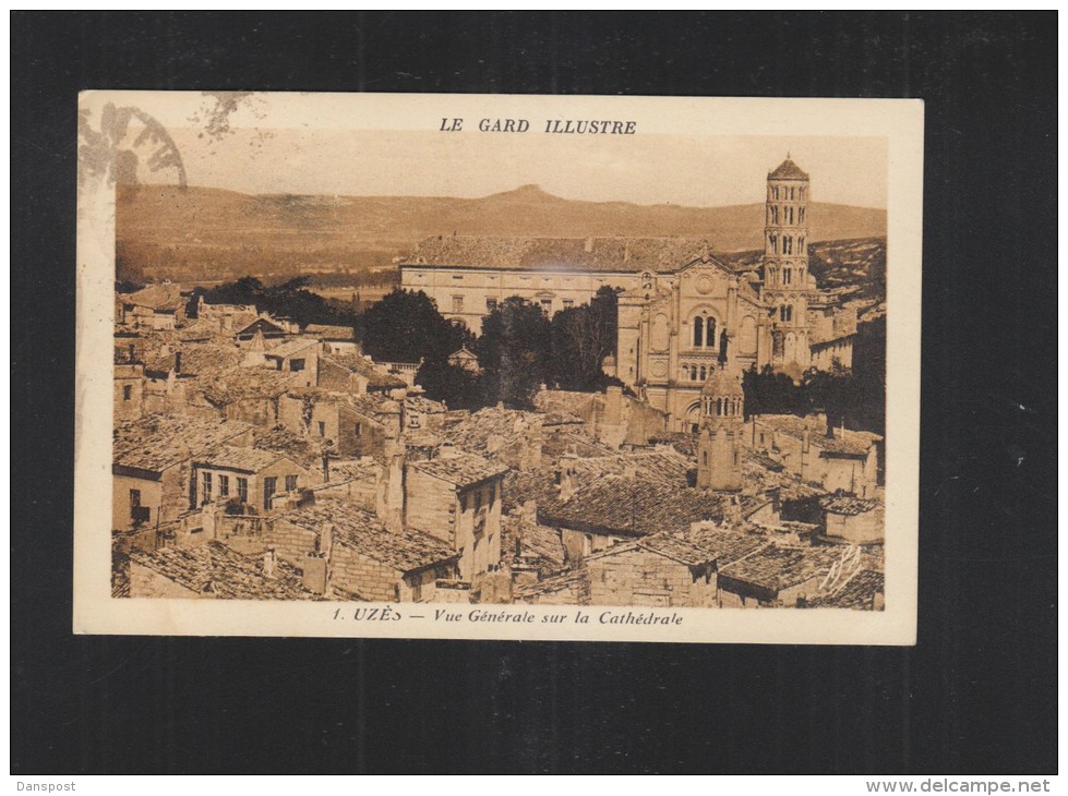 CP Uzes Vue Generale 1935