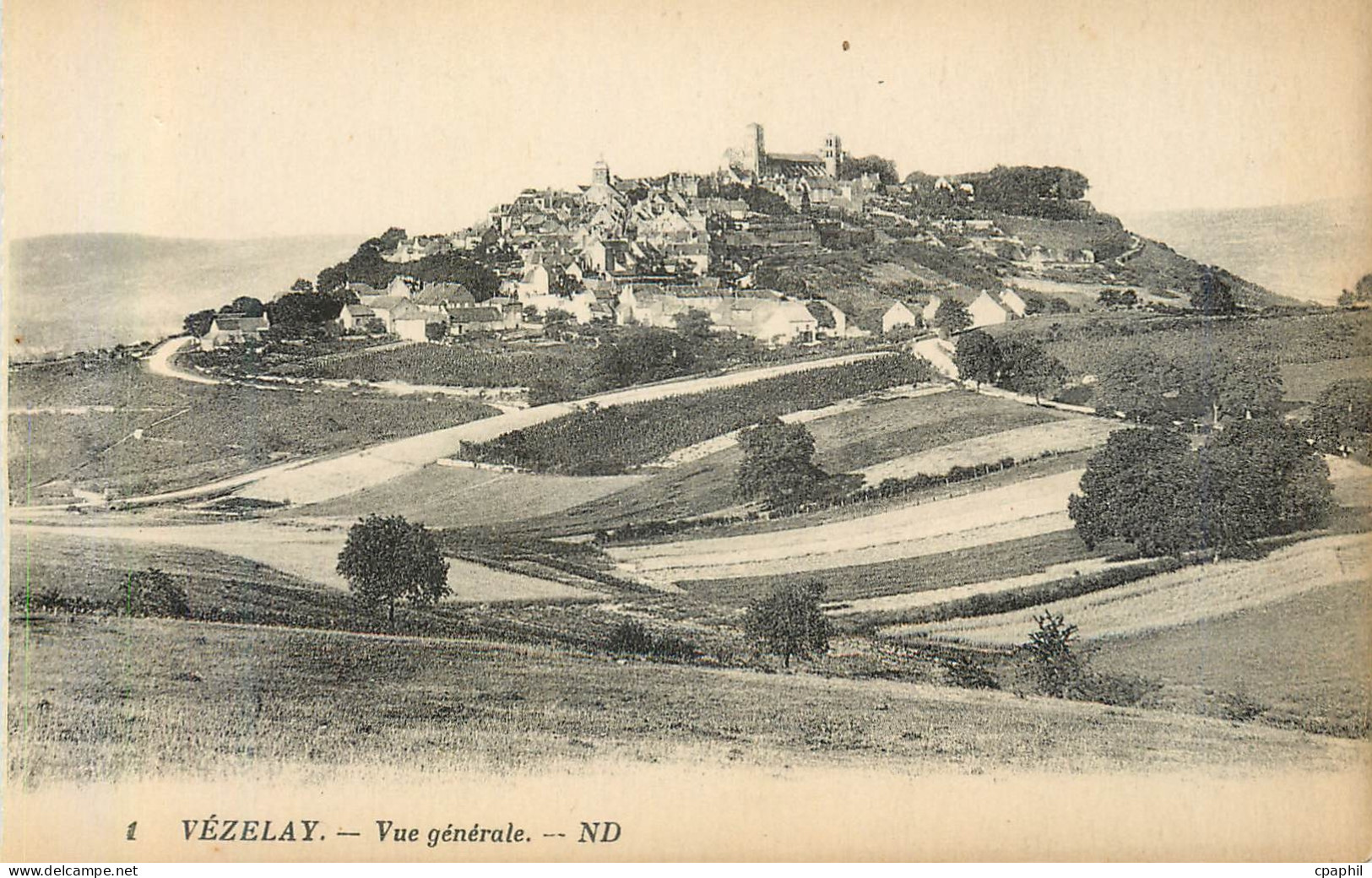 CPA 1 vezelay vue generale